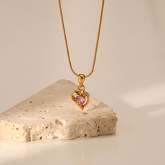 collier pendentif mode en acier inoxydable plaqué or avec cœur creux incrusté de zircon rose