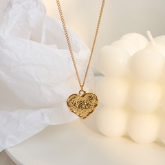 Vintage baroque embossed heart irregular pendant clavicle titanium steel necklace
