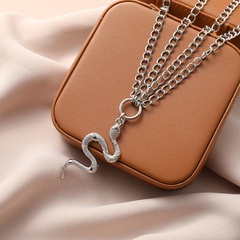 Fashion geometric non-fading snake-shaped pendant personalized alloy necklace