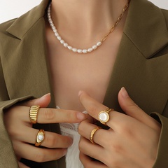 fashion pearl stitching titanium steel necklace