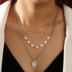 Europäische und amerikanische mehrschichtige Halskette weibliche Perlenstrass-Pulloverkette