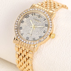 Reloj de mujer con diamantes de imitación de reloj de cuarzo con puntero redondo de banda dorada de moda