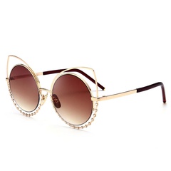 Felissimo Big Brand Super Texture Colorful Diamond Cat Eye Sunglasses Fashion Street Shooting Sunglasses Sunglasses Wholesale 648