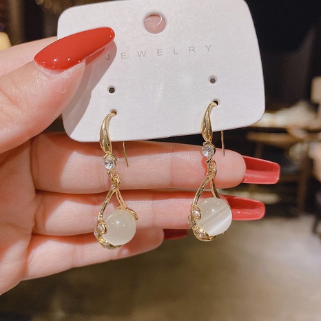 Boucles d'oreilles pendantes à tempérament simple français rétro opale olive's discount tags