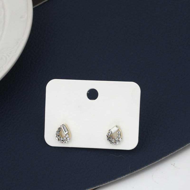 Light luxury niche simple classic copper zircon stud earrings