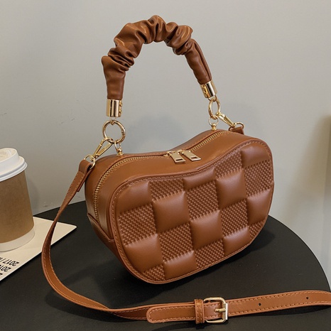 Fashion geometric portable small bag female shoulder messenger bag wholesale NHLH541096's discount tags