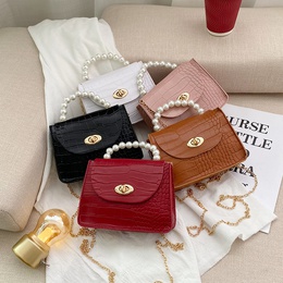 neue Damen Perlenhandtasche Steinmuster einfarbig kleine Tasche urban einfache Umhngetaschepicture7