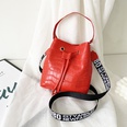 Damen Bucket Bag Mode Handtasche einfarbig Steinmuster Brief Schultergurt Umhngetaschepicture15