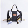 DamenEinfarbige einfarbige Handtasche mit Seidenschalverschluss kleine quadratische Tasche Umhngetaschepicture15