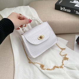 neue Damen Perlenhandtasche Steinmuster einfarbig kleine Tasche urban einfache Umhngetaschepicture12
