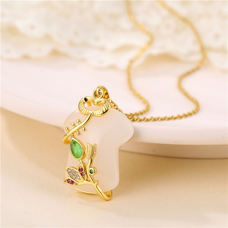imitation jade Hetian pendentif ancien or incrusté de jade blanc cheongsam opale collier's discount tags