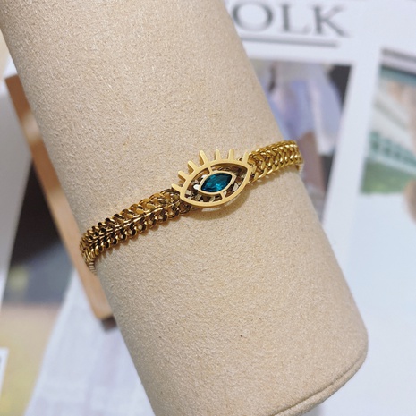 European and American new jewelry titanium steel golden devil's eye bracelet's discount tags