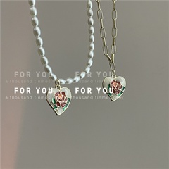 vintage rose three-dimensional white heart pearl chain female clavicle chain