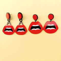 European and American sexy lips acrylic earrings wholesale