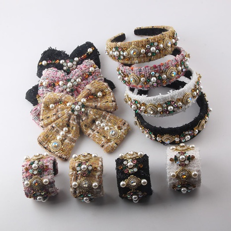 Nouveau bracelet en épingle à cheveux de bandeau de diamant de perle de tissu de couleur de mode's discount tags