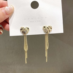 Boucles d'oreilles chaîne en métal coréen pompon long coeur diamant