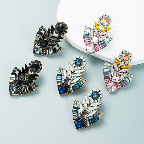 Fashion alloy diamond-studded shiny earrings sunflower flowerpot earrings's discount tags