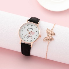 Ladies Set Watch Bracelet Fashion Round Pointer Leather Quartz Watch