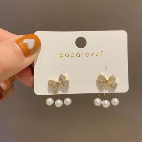 Boucles d'oreilles en perles à la mode Boucles d'oreilles en zircon micro-incrusté's discount tags