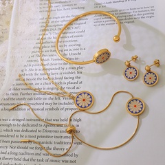 personality small daisy titanium steel necklace bracelet earrings jewelry