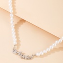 Mode Buchstabe Wings Perle Geometrische Unregelmige Perlen Einschichtige Halskettepicture10