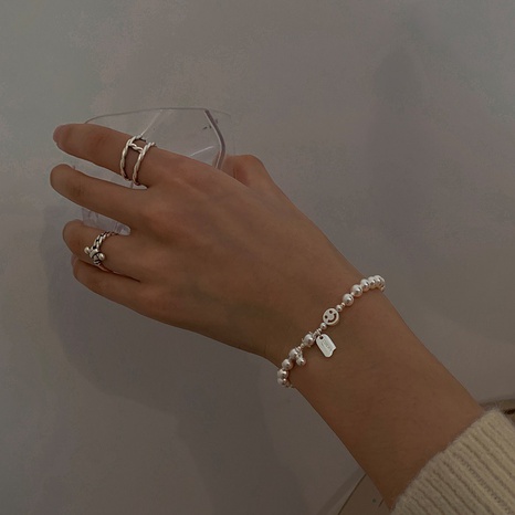 Mode coréenne nouvelle petite boule ronde smiley face bracelet en cuivre en gros's discount tags