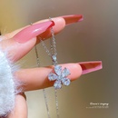 Titanium steel Five petal flower full diamond zircon necklace female simple clavicle chainpicture8