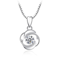 four-leaf clover rotating pendant rose flower zircon necklace simple fashion jewelry