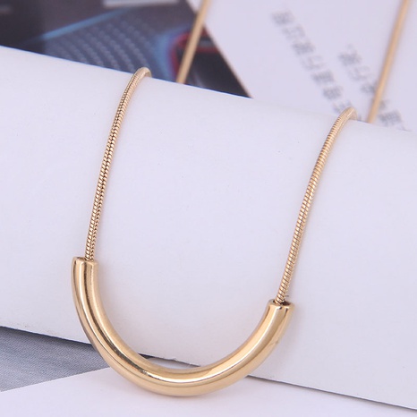 Korean Fashion U-shaped Simple Titanium Steel Personality Necklace's discount tags