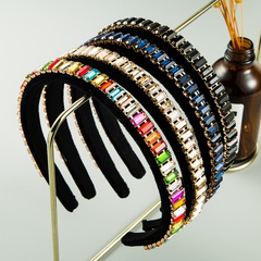 Mode einfaches schwarzes Samtwaschgesichtsstirnband mit eingelegtem farbigem Glasdiamant einreihiges dünnes Seitenstirnband