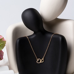 Diamond crossed heart pendant necklace alloy clavicle chain