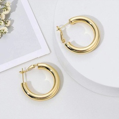 European and American fashion round earrings hollow stainless steel ear buckles