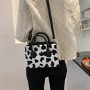Casual plush fashion bag autumn and winter print portable shoulder bag messenger bagpicture9