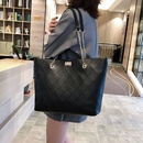 simple largecapacity handbag new trendy rhombus chain solid color shoulder bagpicture8