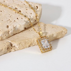 18K vergoldeter Edelstahl Schmuck quadratischer weißer Zirkonia Anhänger Halskette weiblich