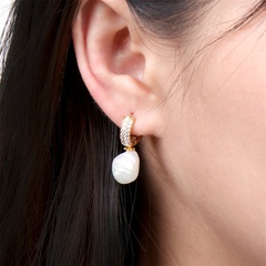 pearl baroque creative ladies elegant zircon niche luxury copper earrings