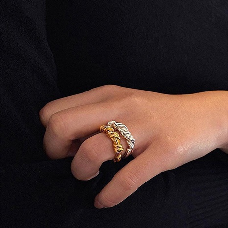 Diseño de nicho de anillo europeo y americano sinuoso anillo de dedo índice de apertura irregular simple's discount tags