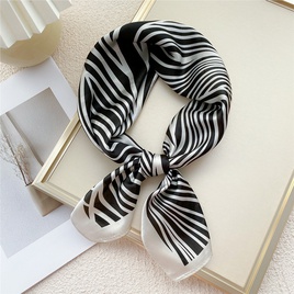 New 70CM small square scarf spring and autumn fashion decoration scarfpicture38
