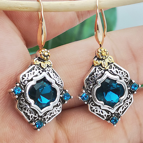 Boucles d'oreilles européennes gravées en cristal bleu rétro's discount tags