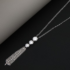 Simple classic pearl tassel pendant fashion sweater chain copper necklace