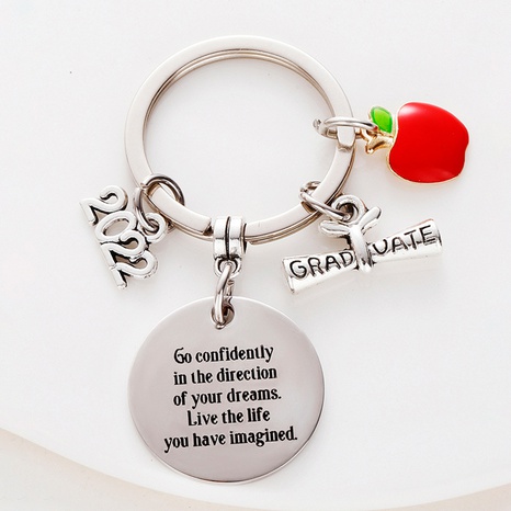 European and American keychain pendant metal apple round heart-shaped keychain wholesale's discount tags