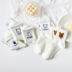 White socks cartoon bear medium tube autumn and winter college style cotton socks