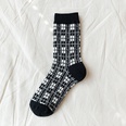 Chaussettes grises en cachemire simples  la mode Chaussettes  tube moyen et chaussettes en laine paisse en velourspicture11