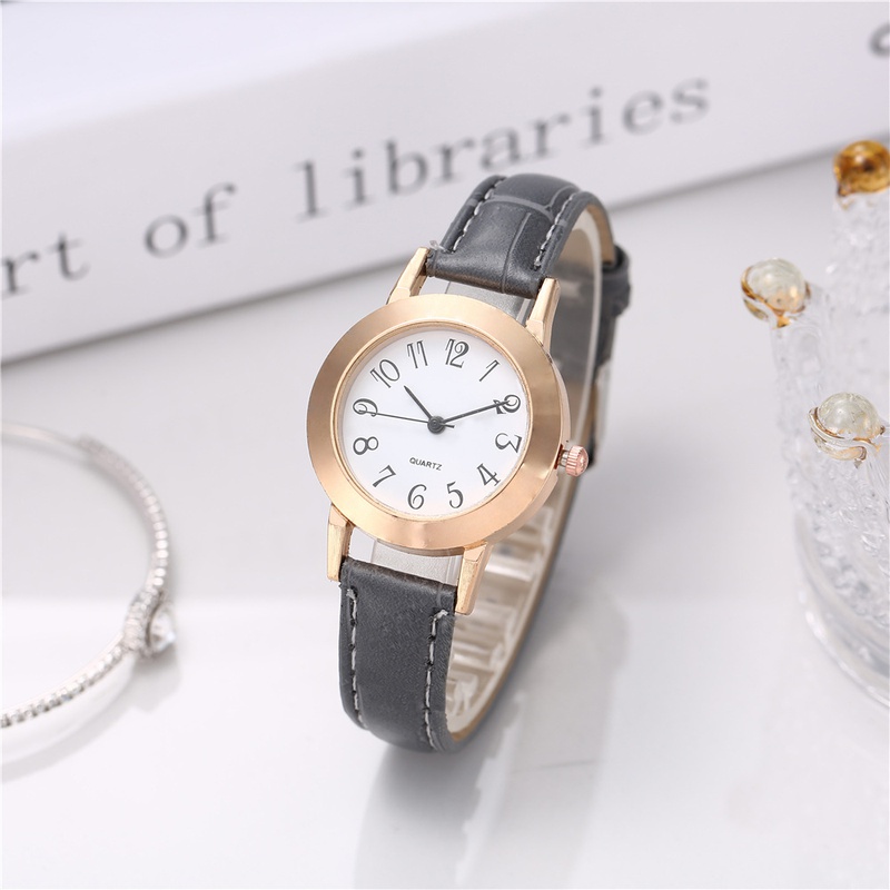 Version corenne de la montre de ceinture pour dames simple montre  quartz  petit cadran