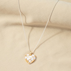 enamel oil dripping three-dimensional heart-shaped pendant heart clavicle chain