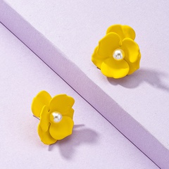 Korea cute alloy pearl earrings flower shape personality alloy earrings