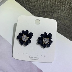 simple pattern flower-shaped contrast color inlaid zircon fashion earrings