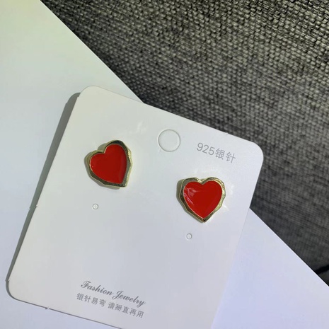 boucles d'oreilles simples en forme de coeur de couleur unie's discount tags