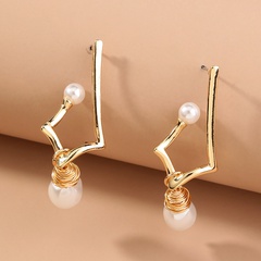 European and American fashion pearl hollow rhombus pendant earrings