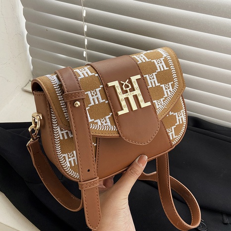 autumn and winter clashing color plaid one-shoulder messenger saddle bag NHJZ508415's discount tags